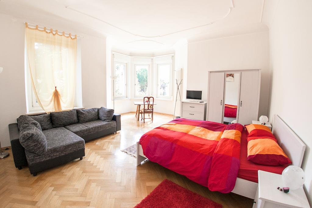 Villa Anita Rooms Bolzano Room photo
