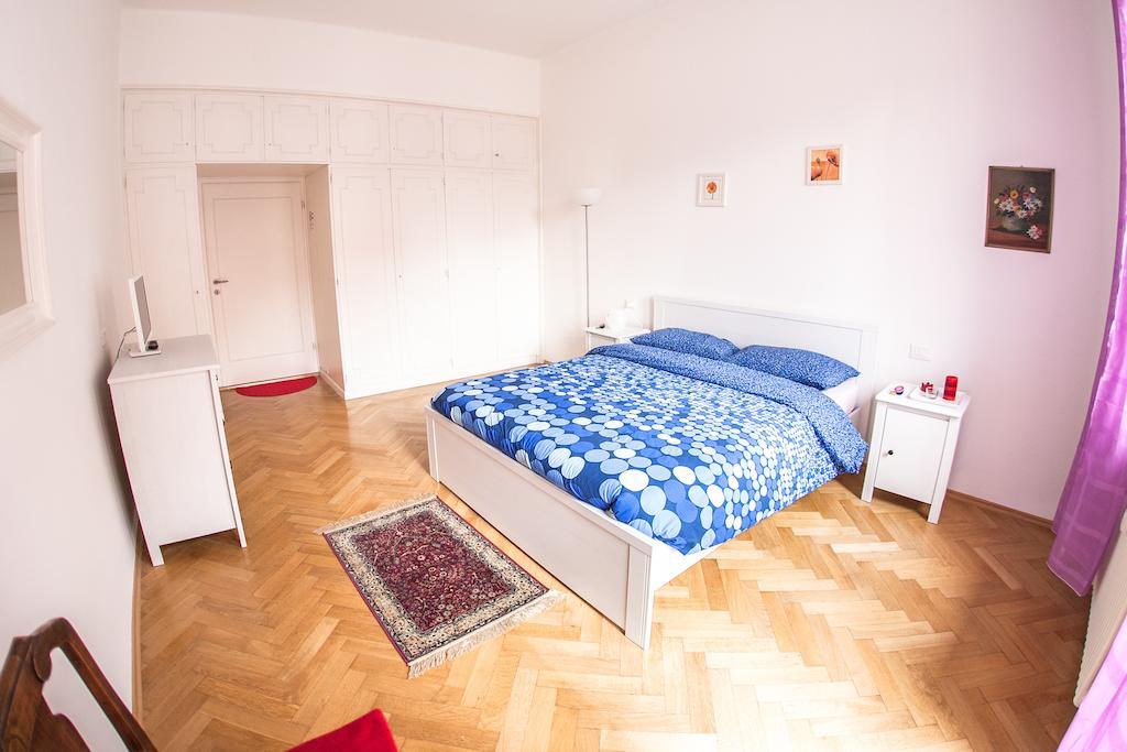 Villa Anita Rooms Bolzano Room photo